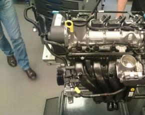 Слабый мотор Фольксваген поло цепной двигатель или ремень